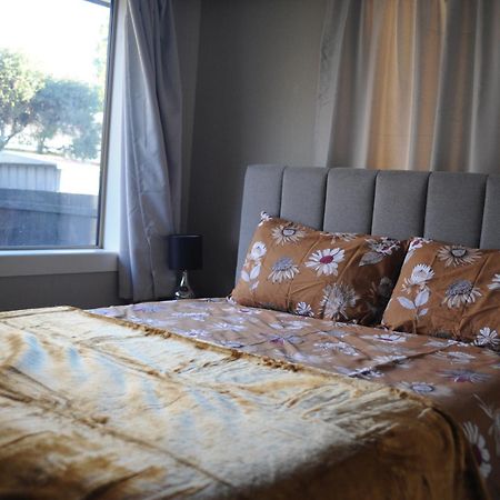 Endeavour Adventures Apartment แฮมิลตัน ภายนอก รูปภาพ