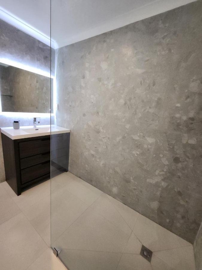 Endeavour Adventures Apartment แฮมิลตัน ภายนอก รูปภาพ