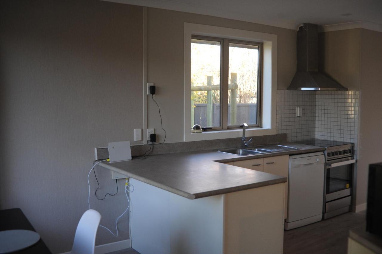 Endeavour Adventures Apartment แฮมิลตัน ภายนอก รูปภาพ