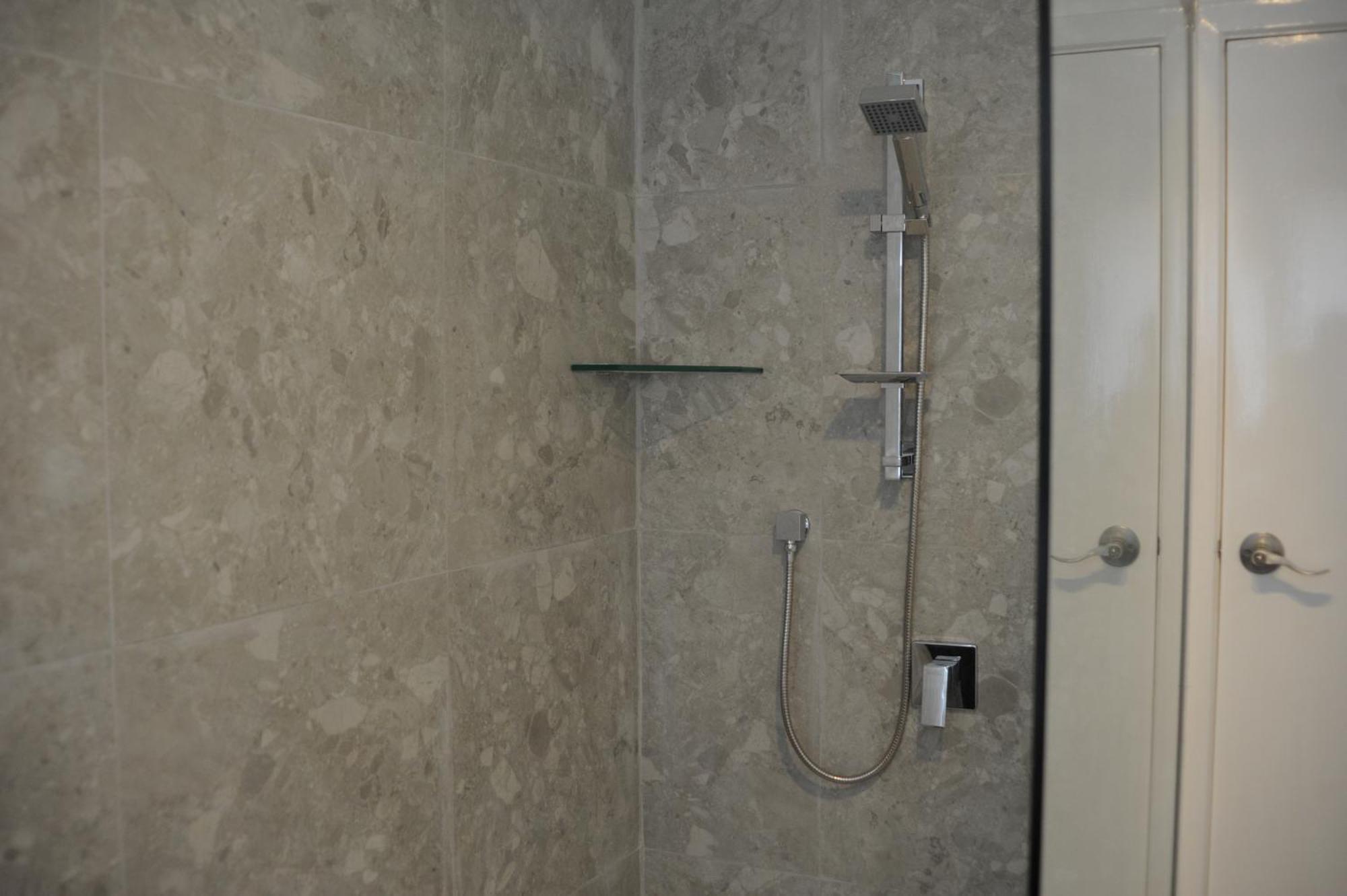 Endeavour Adventures Apartment แฮมิลตัน ภายนอก รูปภาพ
